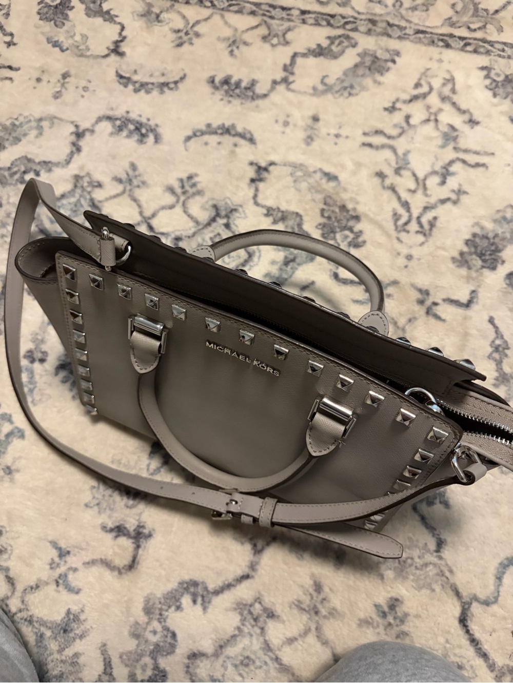 Studded Grey Michael Kors - Picture 3 of 6
